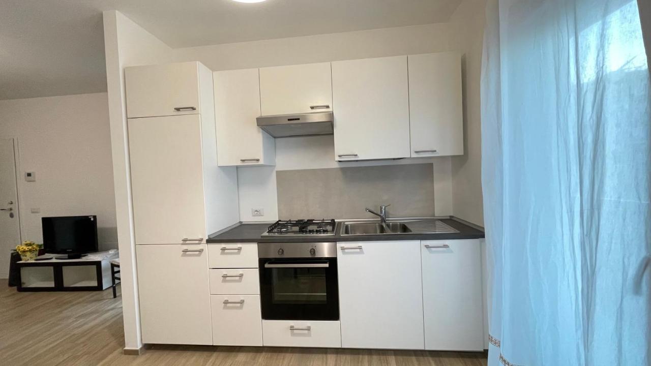 Central Modern Apartment باري المظهر الخارجي الصورة